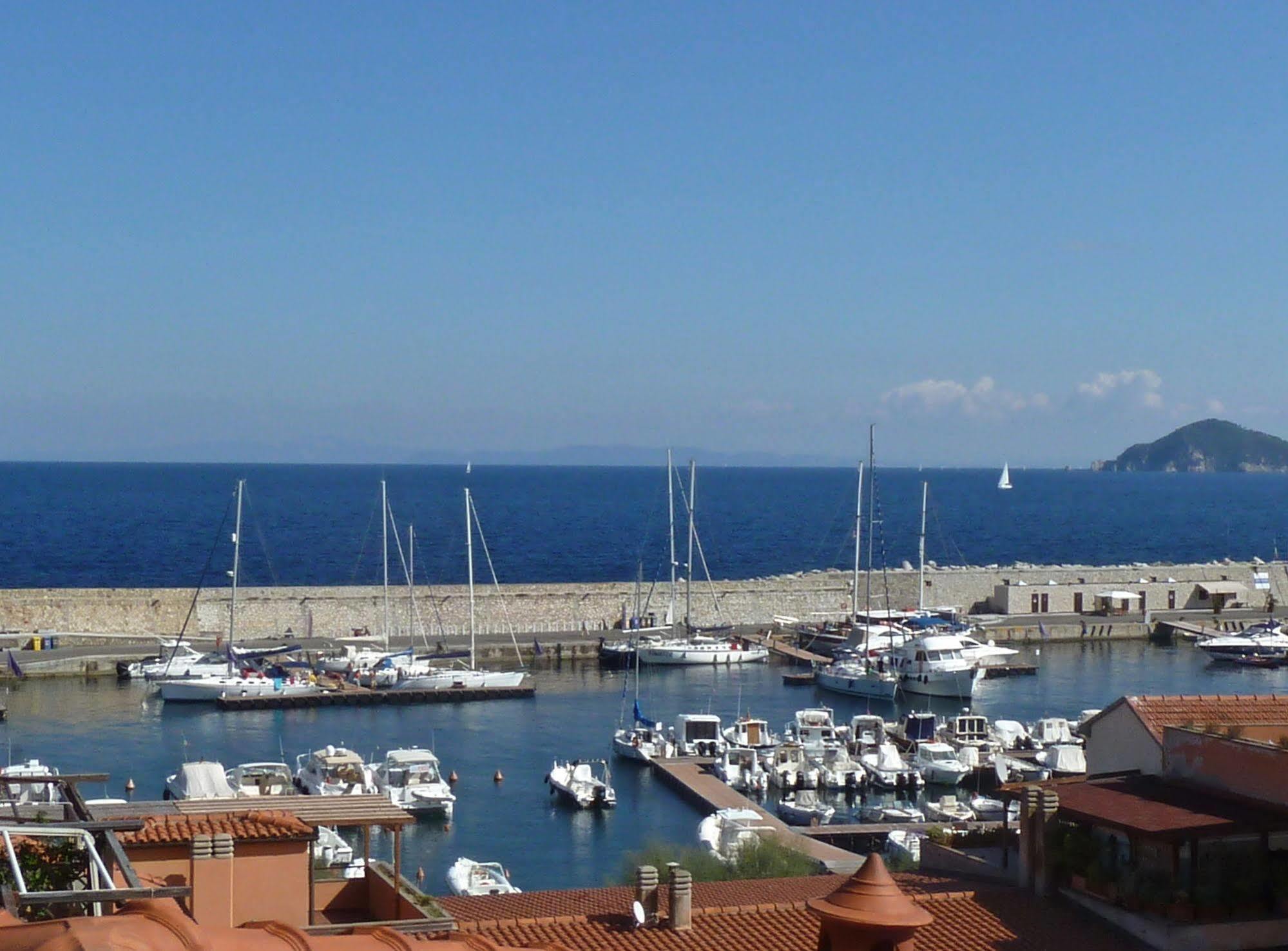 Hotel Yacht Club Marciana Marina Kültér fotó